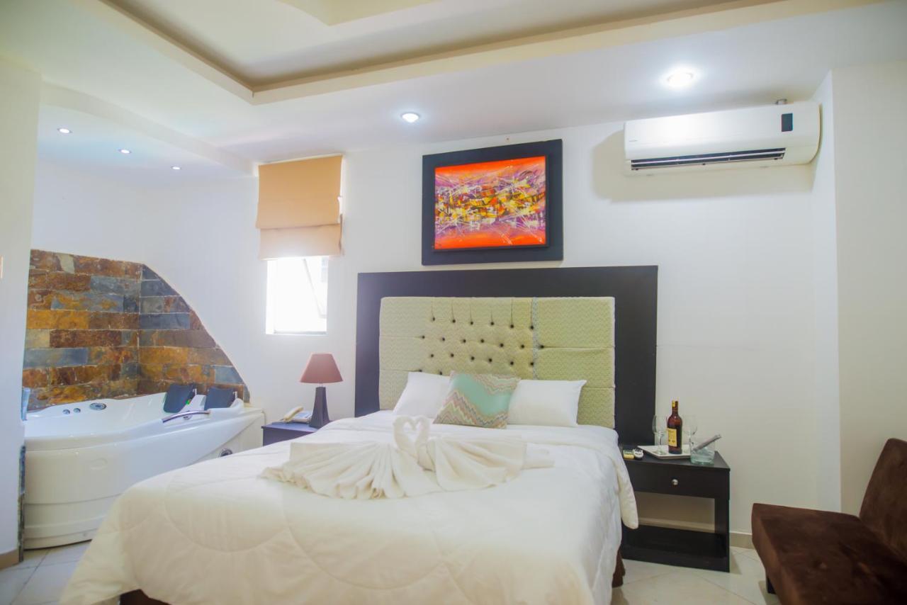 סלינאס Hotel Presidente Beach Salinas מראה חיצוני תמונה