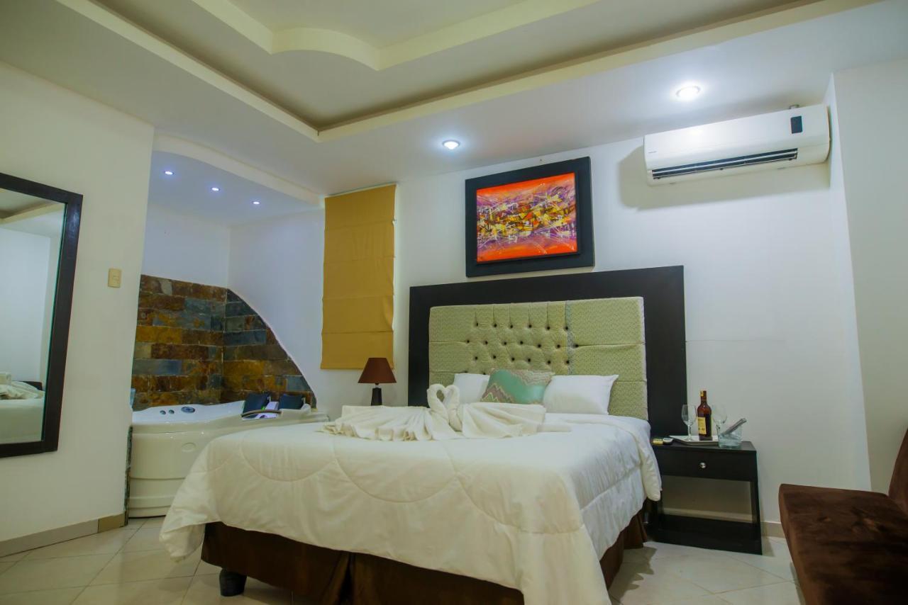 סלינאס Hotel Presidente Beach Salinas מראה חיצוני תמונה