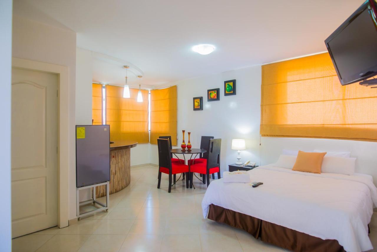 סלינאס Hotel Presidente Beach Salinas מראה חיצוני תמונה