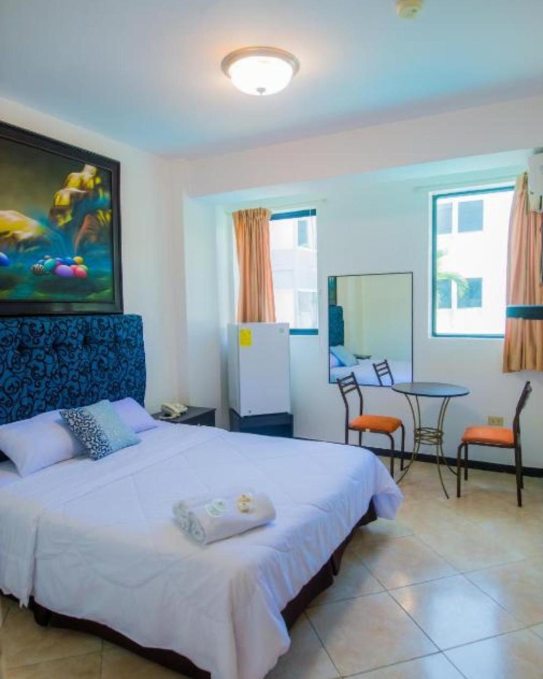 סלינאס Hotel Presidente Beach Salinas מראה חיצוני תמונה