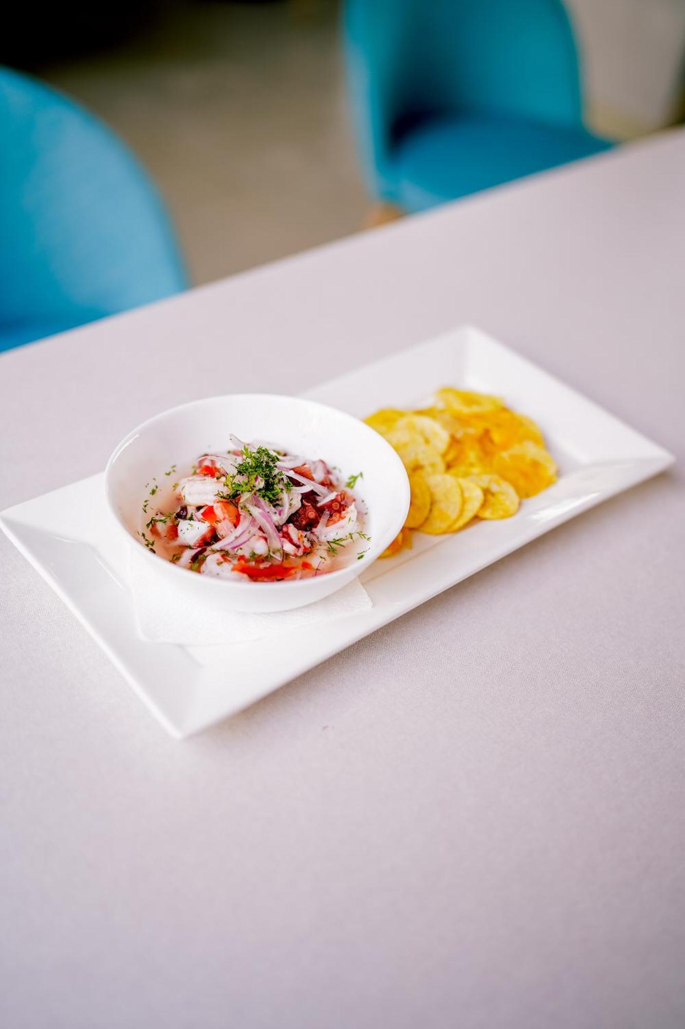 סלינאס Hotel Presidente Beach Salinas מראה חיצוני תמונה