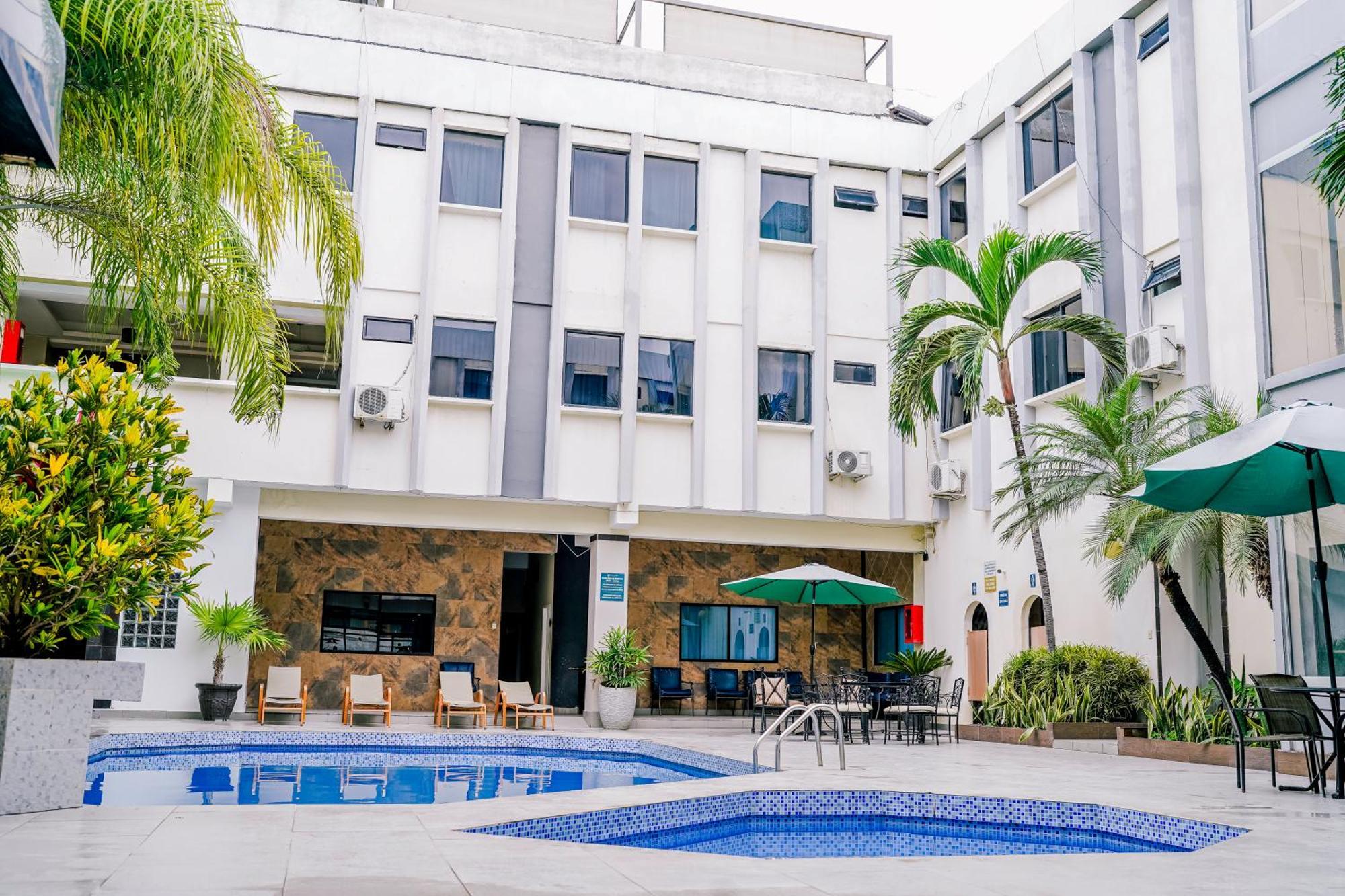 סלינאס Hotel Presidente Beach Salinas מראה חיצוני תמונה