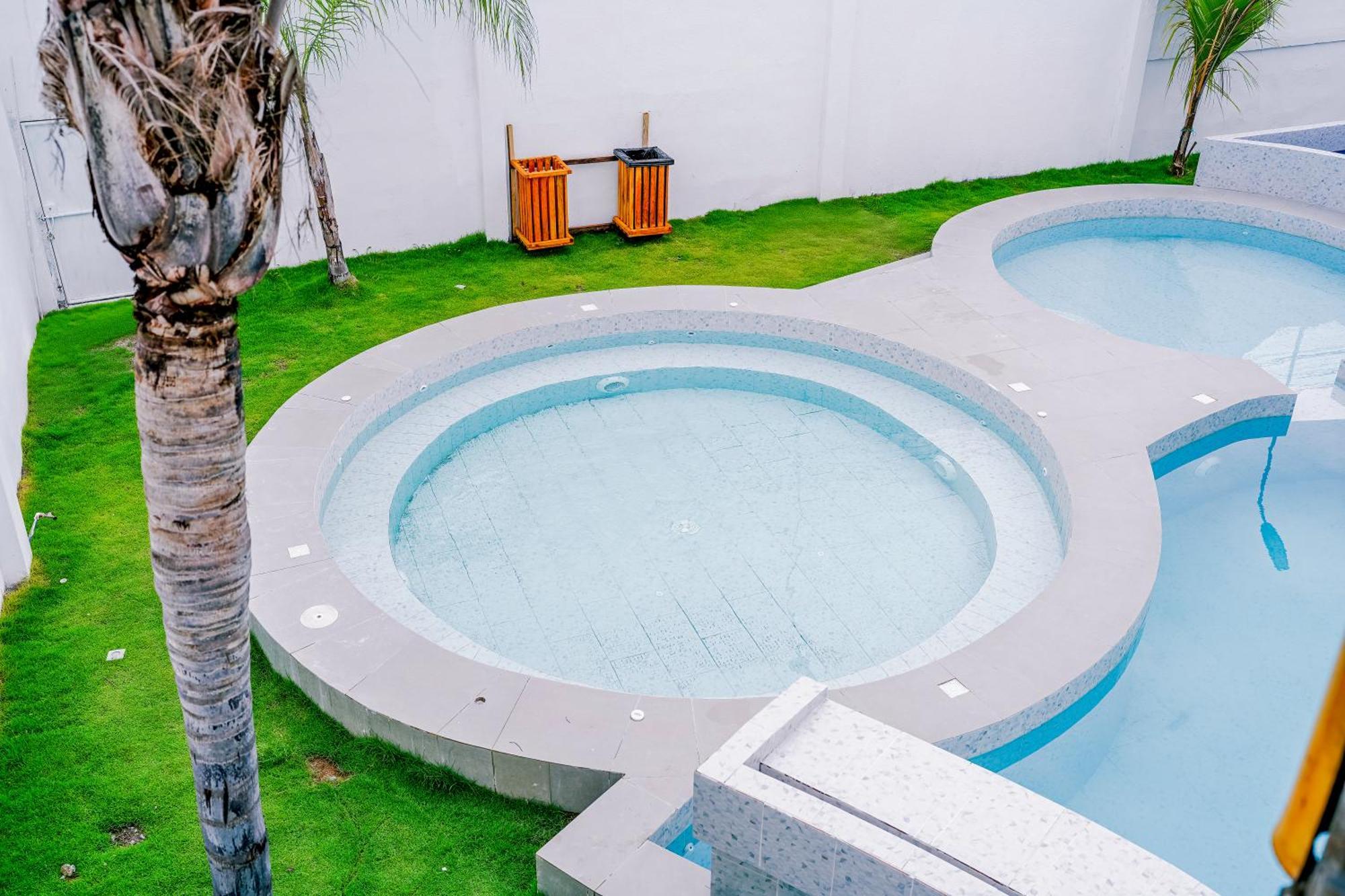 סלינאס Hotel Presidente Beach Salinas מראה חיצוני תמונה